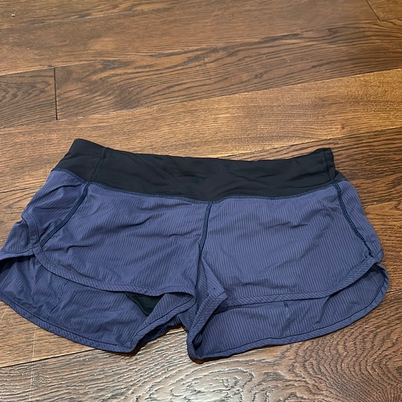 Lululemon. Blue women’s shorts. EUC. - Picture 1 of 4